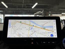 純正12.3インチナビ装備！！フルセグTVやBluetoothなどの様々なメディアを搭載！！