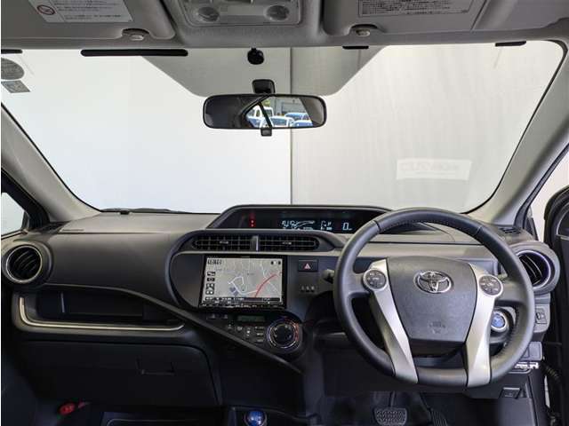 見通しのよいすっきりとした視界で、誰でも運転しやすいです。運転のしやすさは疲れにくさにも繋がりますよ♪