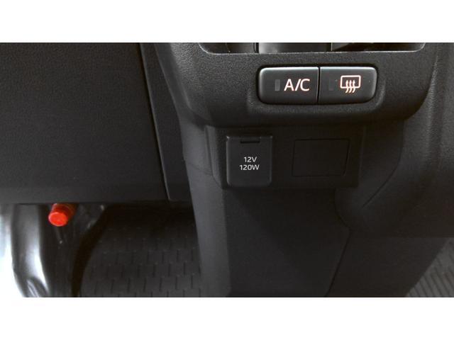 アクセサリーソケット付