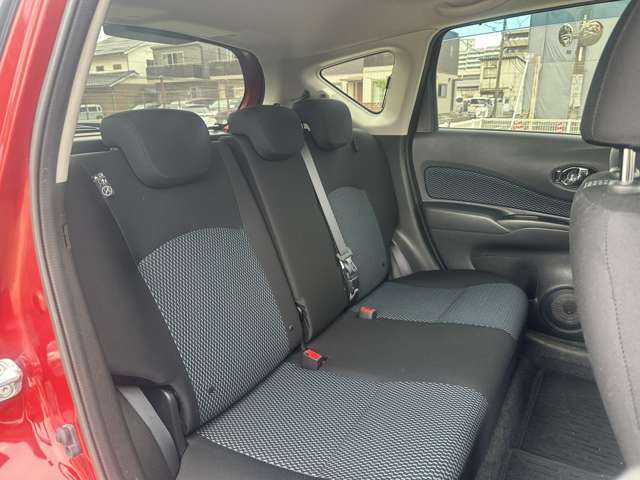 視界の良さなど、いつでも安心して運転できるようにドライバーをサポートします。