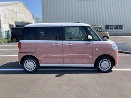 静岡ダイハツの中古車は、展示前に徹底した洗車や室内清掃を実施しております。