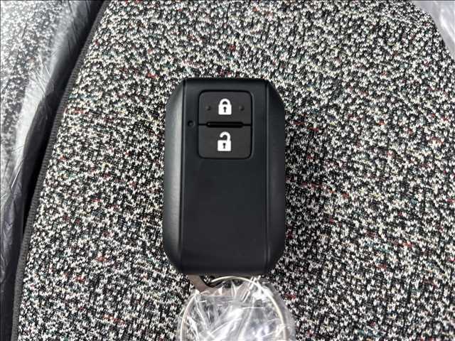 ★★★現金での購入だとなかなか手が出なかったグレードやオプションも、ローンなら気軽に手に入ります ローンで車を購入することで、月々のお支払い額を安く抑えられます！★★★