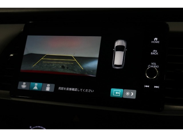 ◆◆バックカメラの画像です。車庫入れの安心感がアップしますね☆