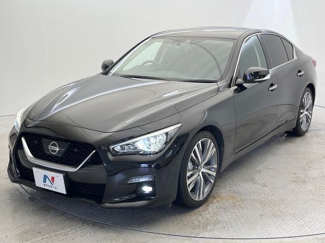 大好評のボディコーティング「弾スプラッシュコート」もご納車までに施工可能。通常のガラスコートと異なる、耐久年数6年の無機質ガラスコーティングが、ボディをキレイな状態に保ってくれます。