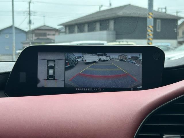 【　バックカメラ　】便利なバックカメラ装備で安全確認を頂けます。駐車が苦手な方にもオススメな便利機能です♪