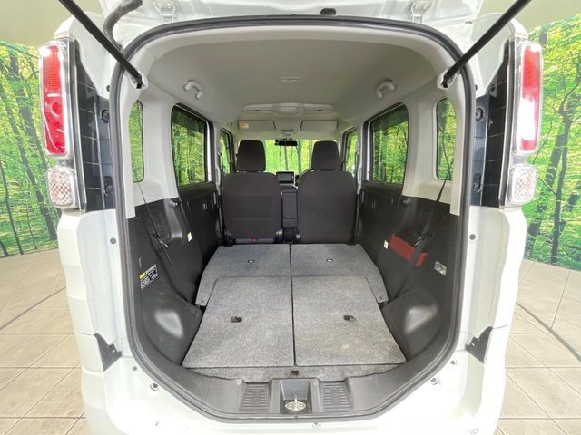 普段のお買い物や通勤、送迎等に十分な荷室スペースを確保しております。セカンドシートを倒すと、大きな荷物の積載も可能です♪