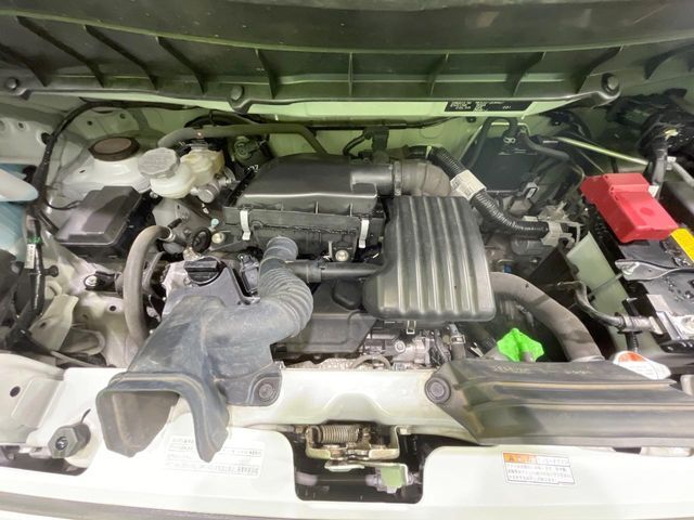 親切・丁寧な専門メカニックスタッフが応対！・車検・点検整備・事故等の修理などアフターサービスも安心。お車のカスタマイズもネクステージのサービススタッフまでご相談ください！