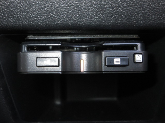 今や必需品のETCが付いています！ETCを使えば土日祝日割や深夜割などのメリットを受けることができます。（※注、ETCセットアップ費用は含まれておりません。別途必要となります。