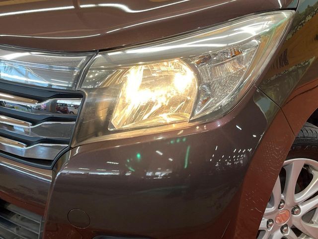 夜間や荒天時により良好な視界で安心な走行をご希望される方には【高輝度LEDヘッドライト】の取付がおすすめ！多くのお客様にご好評いただいております♪