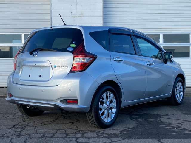 ★皆様のお車選びのお手伝いをさせてください！スタッフ一同心よりご来店、お問い合わせをお待ちしております！★