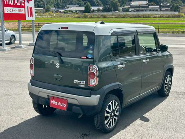 ★画像や動画を見ただけでお車の検討を進める事に抵抗がある方でも気軽に利用できるオンライン商談ならお車の検討はもちろん営業担当や店舗の様子も生中継でご覧いただけますので安心してお車をご検討頂けます。