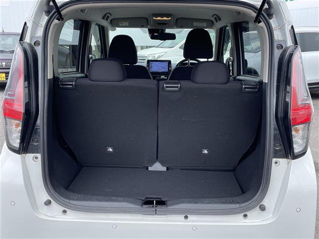【リアハッチ】現車の確認はお電話で在庫のご確認の上是非ご来店くださいませ！ご来店の難しい方は店舗スタッフがお電話やメールで詳細をお答えさせて頂きます。