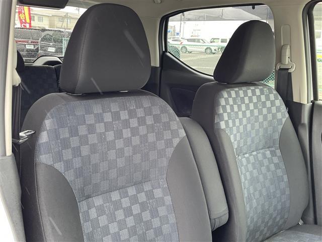 【運転席】現車の確認はお電話で在庫のご確認の上是非ご来店くださいませ！ご来店の難しい方は店舗スタッフがお電話やメールで詳細をお答えさせて頂きます。
