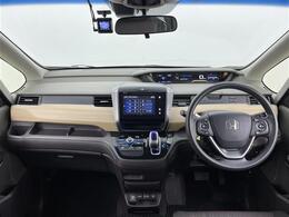 【インパネ全体】全方位で視界が広く、高い目線で運転もしやすいです！