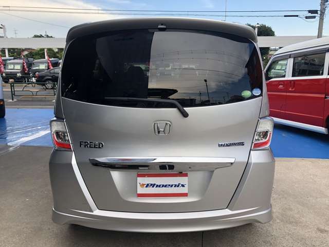 禁煙車☆9インチメモリーナビ☆Bカメラ☆フルセグTV☆DVD再生☆純正AW☆電動スライド☆スマートキー☆ETC☆クルーズコントロール☆