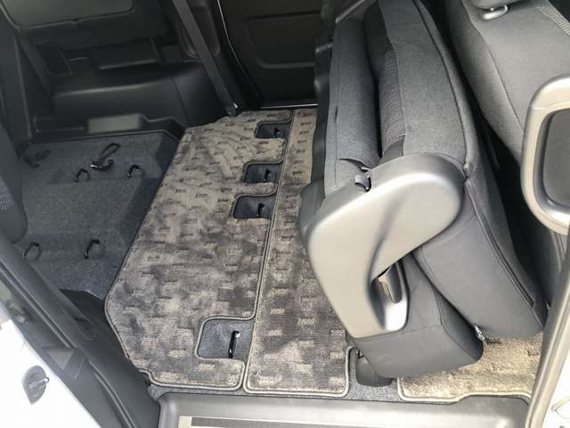 禁煙車☆9インチメモリーナビ☆Bカメラ☆フルセグTV☆DVD再生☆純正AW☆電動スライド☆スマートキー☆ETC☆クルーズコントロール☆
