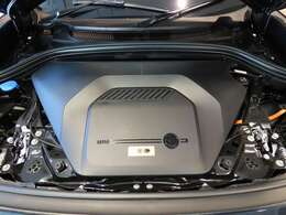 MINIを熟知したメカニックによる、360度にわたる納車前点検。