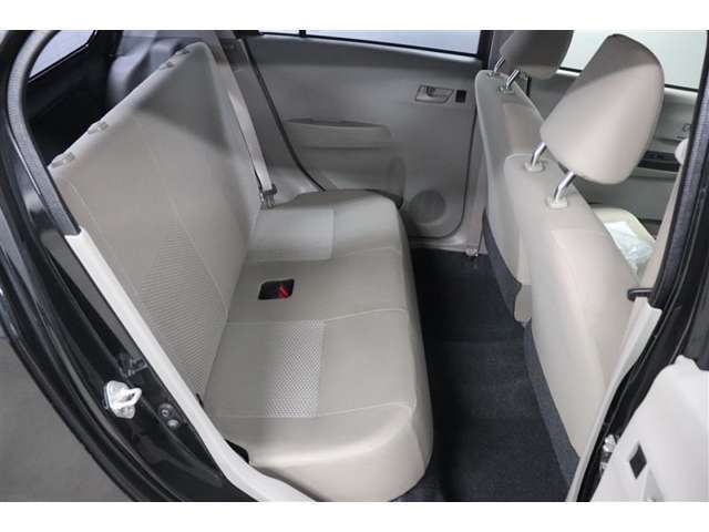 後席シートの座り心地や広さなどぜひ店頭で実際にご確認ください。