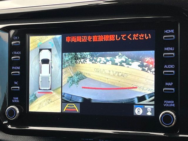 【パノラミックビューモニター】専用のカメラにより、上から見下ろしたような視点で360度クルマの周囲を確認することができます☆死角部分も確認しやすく、狭い場所での切り返しや駐車もスムーズに行えます。
