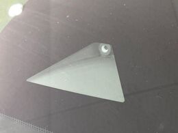 【インテリジェントエマージェンシーブレーキ】フロントカメラで前方の車両や歩行者を検知。衝突しそうな時は衝突被害軽減ブレーキが作動、衝突回避をサポート。より安全にドライブをお楽しみいただけます。