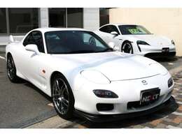 ◆AVS18インチAW◆HKS車高調◆純正Fリップ◆純正Rスポ◆レーシングビートマフラー◆Defi3連メーター◆ディスプレイオーディオ◆キーレス
