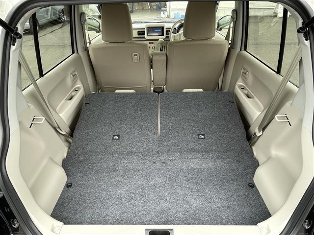 【トランク】積み込みやすくて、たっぷり積める荷室です。シートアレンジできるものは、乗車人数と荷物の量や大きさによってシートを動かすことができるので、より快適なドライブが可能です！
