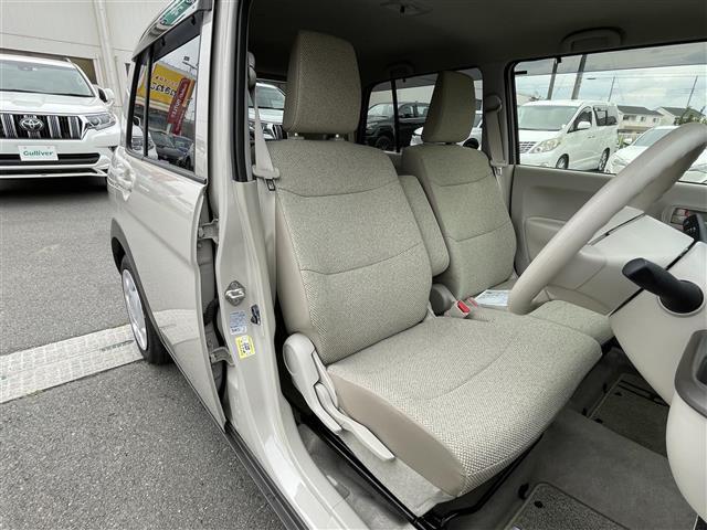 【4人乗り】ゆったりとした座り心地と、車内を広々と使える快適性に長けているので、快適な時間をお過ごしいただけます！
