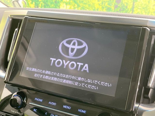 【9インチ　ディスプレイオーディオ大画面ディスプレイへお持ちのスマートフォンと連携して、ナビやbluetoothでの音楽再生が可能です♪デザインはもちろん操作性も良好！別途ナビ機能の取付可能です♪