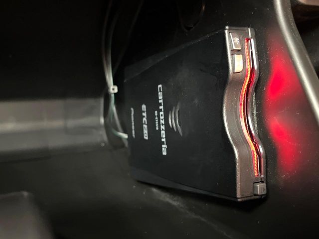 【ETC】高速道路の料金所をストレスなく通過！話題のスポットやサービスエリアに多い「スマートIC」利用時は必須のアイテムです。当店でセットアップを実施、ご納車当日からすぐにご利用いただけます！