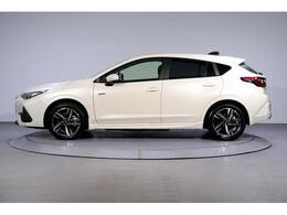 スバルリヤビークルディテクション。車体後部に内蔵されたセンサーによって 自車の後側方から接近する車両を検知