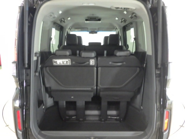 開口部が広くて荷物の積み込みも楽に出来ますね！