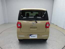 商談中、展示車の店舗移動の場合もございますので、ご来店の際は事前に在庫状況のご確認をおすすめいたします。