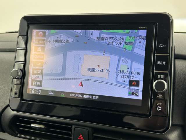 【純正ナビ】専用設計で車内の雰囲気にマッチしたナビが装備されています！利用時のマップ表示は見やすく、いつものドライブがグッと楽しくなります！