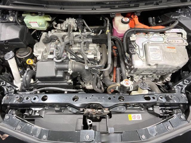 親切・丁寧な専門メカニックスタッフが応対！・車検・点検整備・事故等の修理などアフターサービスも安心。お車のカスタマイズもネクステージのサービススタッフまでご相談ください！
