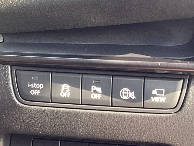MAZDA3は安全装備も充実♪♪今や必須の装備の装備ですね（＾＾）/