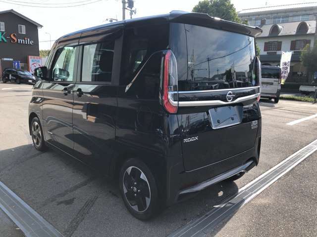 お車は一生の内にそう何度も買いなおされるものではありません。なので後悔の無いお車選びとカーライフ私たちケイスマイルにサポートさせて下さい！