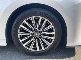 モデリスタアドバンストラグジュアリーパッケージ(640,200円)＆19AW(873,895円)＆シグネーチャクロームPKG(196,100円)・Mドラレコ(49,200円)・サイドバイザー(60,500円) 装備しております