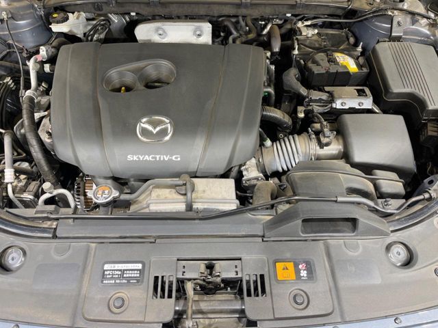 親切・丁寧な専門メカニックスタッフが応対！・車検・点検整備・事故等の修理などアフターサービスも安心。お車のカスタマイズもネクステージのサービススタッフまでご相談ください！