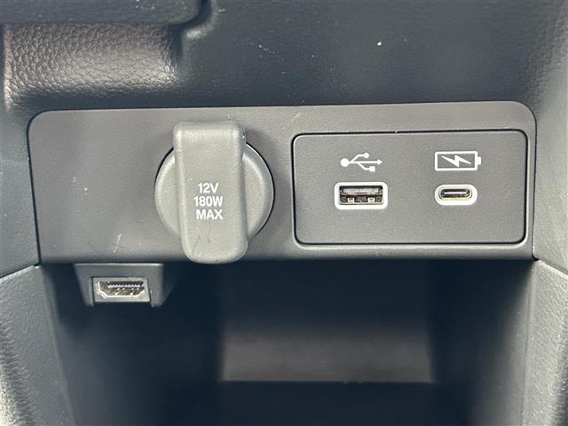 【運転席操作部】快適なドライブを楽しむための機能が装備されています！運転席から触れるので、使いやすいです！除菌プランいれていただくと、さらに清潔で安心していただけます！