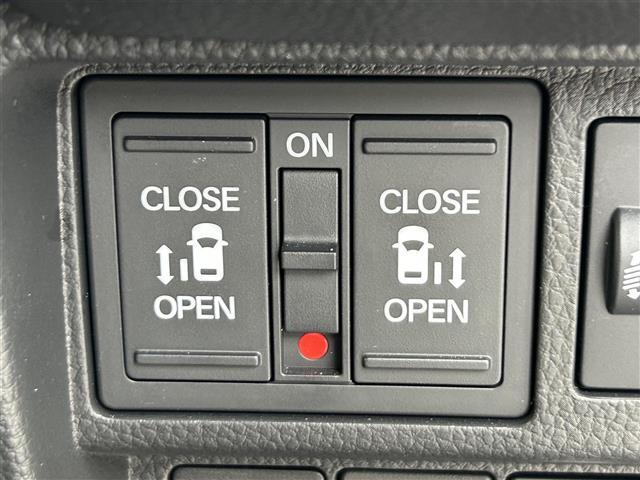 【運転席操作部】快適なドライブを楽しむための機能が装備されています！運転席から触れるので、使いやすいです！除菌プランいれていただくと、さらに清潔で安心していただけます！