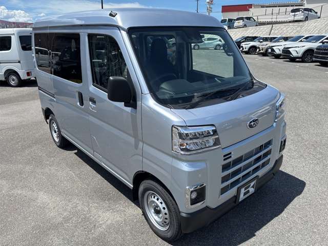 ★全国トップレベルの販売台数実績★　　★枚方本店年間販売台数3700台！オールメーカー全車種取り扱いしております★