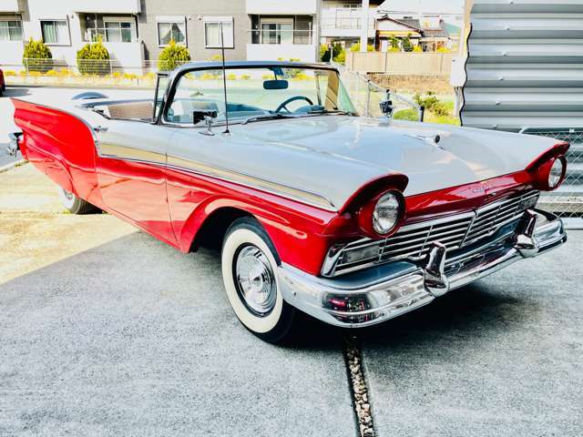 フォード フェアレーン スカイライナー 500 コンバーチブル 1957