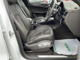 安心の全車保証付き！（※部分保証、国産車は納車後3ヶ月、輸入車は納車後1ヶ月の保証期間となります）。その他長期保証(有償)もご用意しております！※長期保証を付帯できる車両には条件がございます。