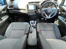 【インパネ全体】『インパネ全体』の画像になります。写真の内容に関してご不明点、ご質問等がございましたらお気軽にガリバー店舗までお問い合わせください。