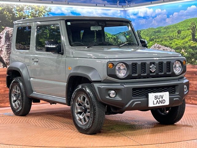 大好評のボディコーティング「弾スプラッシュコート」もご納車までに施工可能。通常のガラスコートと異なる、耐久年数6年の無機質ガラスコーティングが、ボディをキレイな状態に保ってくれます。