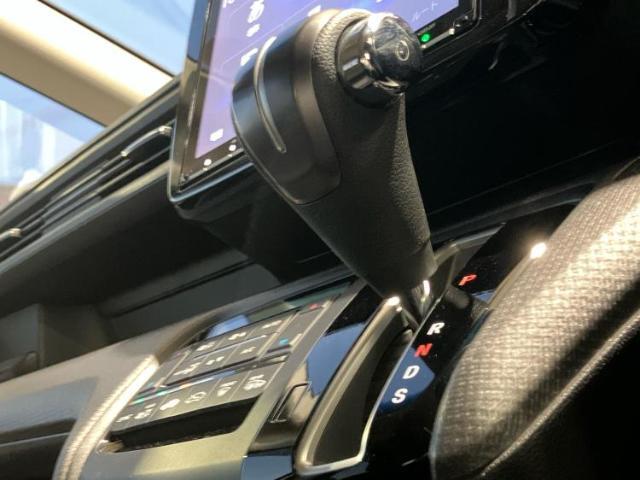 お車に合わせて無料保証以外にも、保証範囲、期間、距離を拡充させた有料保証もご用意しております！中古車の購入が初めてで不安・・・というお客様もご安心ください！
