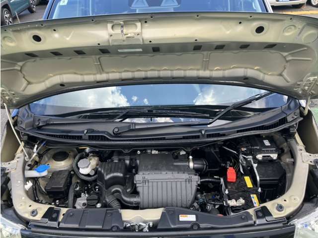 ご購入後も安心！スズキ自販鳥取の中古車は、全車「全国スズキディーラー統一保証付」！お車に合わせ、大きく分けて3つの保証をご用意しております。詳しくはスタッフまでお問い合わせください。