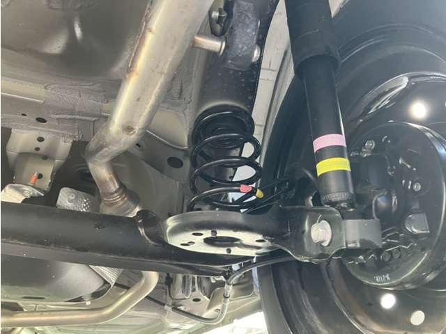 ★当店の中古車は、スズキ1級査定士が一台一台しっかりと、車両状態を確認し車両状態証明書を発行。展示車の状態が一目でわかるように表示しております。