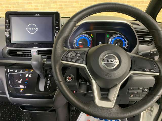 【アフターメンテナンス】当店は近畿運輸局民間車検指定工場を完備。ご購入後のメンテナンス・修理・車検など、アフターフォローも充実しております。