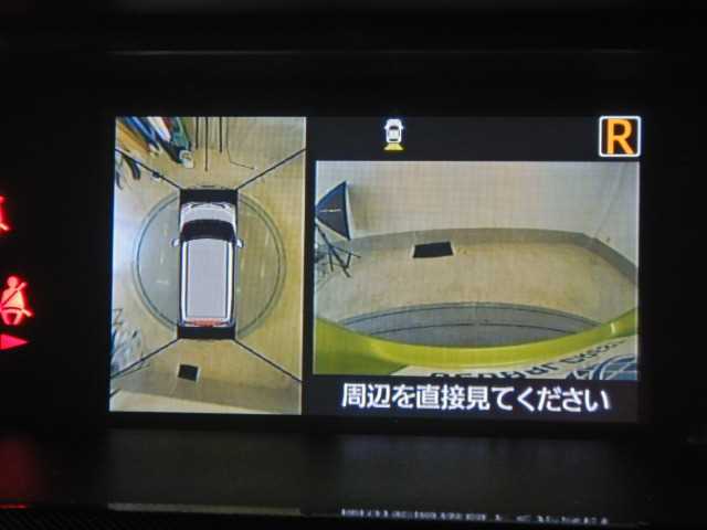 店頭には人気のフリードリンクもご用意してます！女性スタッフも多数在籍してますので、女性の方一人でもお気軽にご来店下さい！